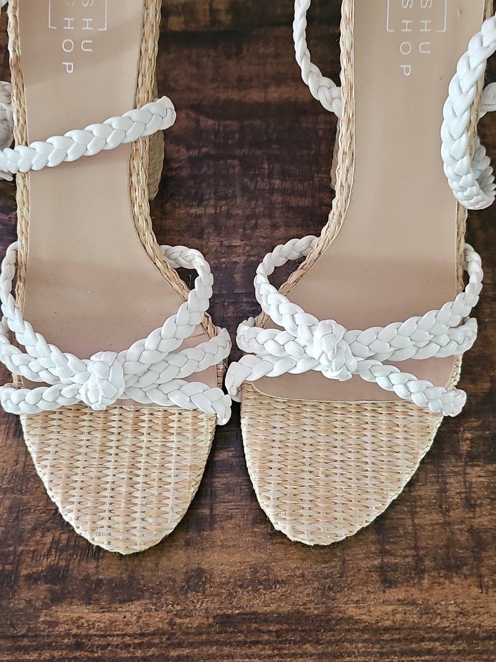 NWOT ShuShop White Braided Strap Woven Block Heels Size 9 - Picture 4 of 5